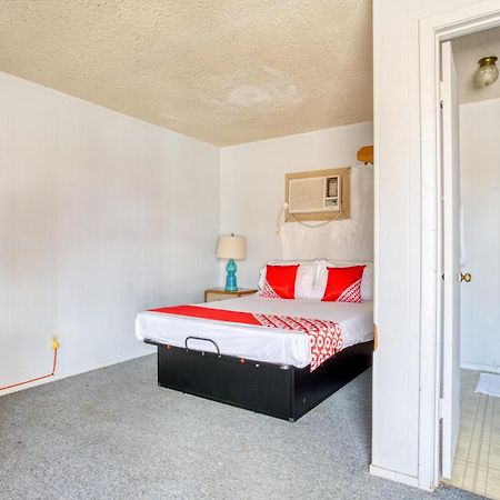 Oyo Hotel Breckenridge Tx Hubbard Creek Lake Bagian luar foto