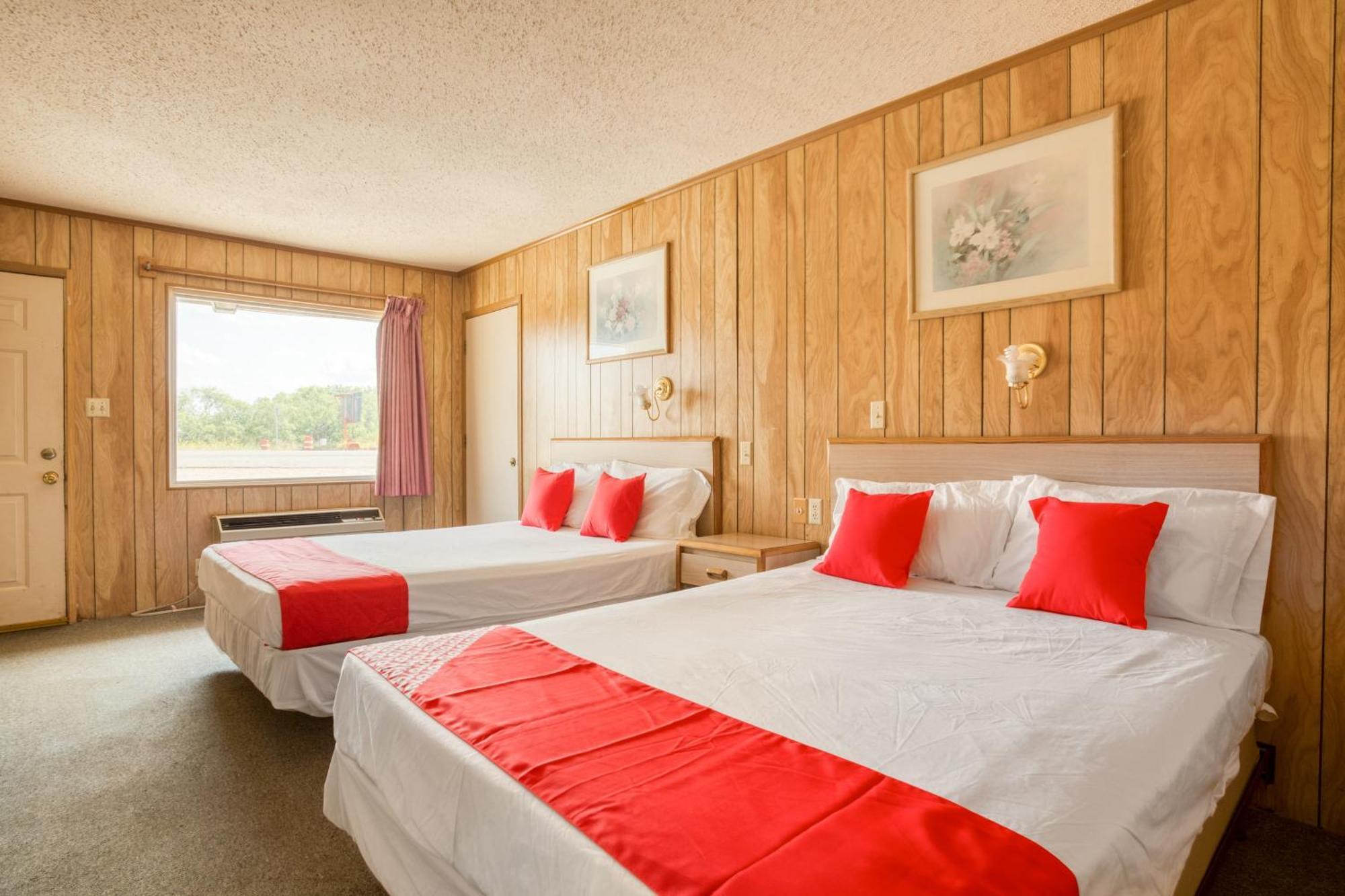 Oyo Hotel Breckenridge Tx Hubbard Creek Lake Bagian luar foto