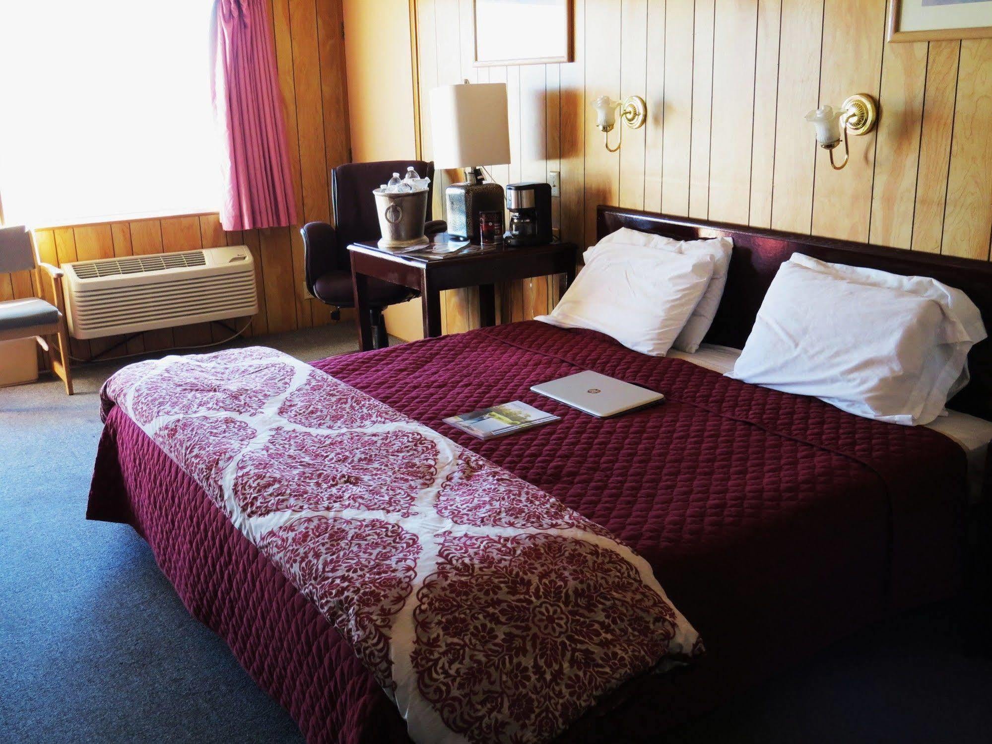Oyo Hotel Breckenridge Tx Hubbard Creek Lake Bagian luar foto