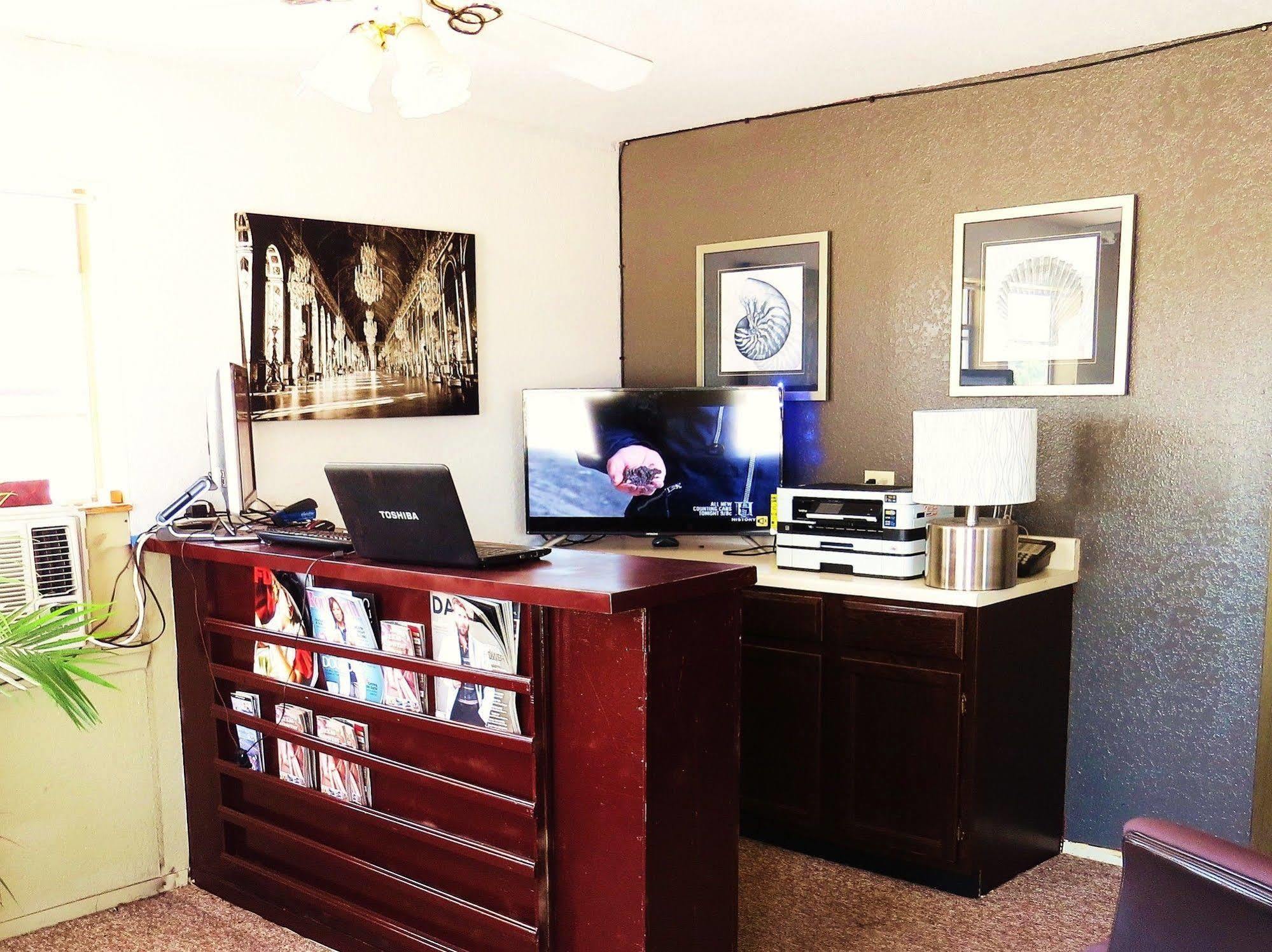 Oyo Hotel Breckenridge Tx Hubbard Creek Lake Bagian luar foto